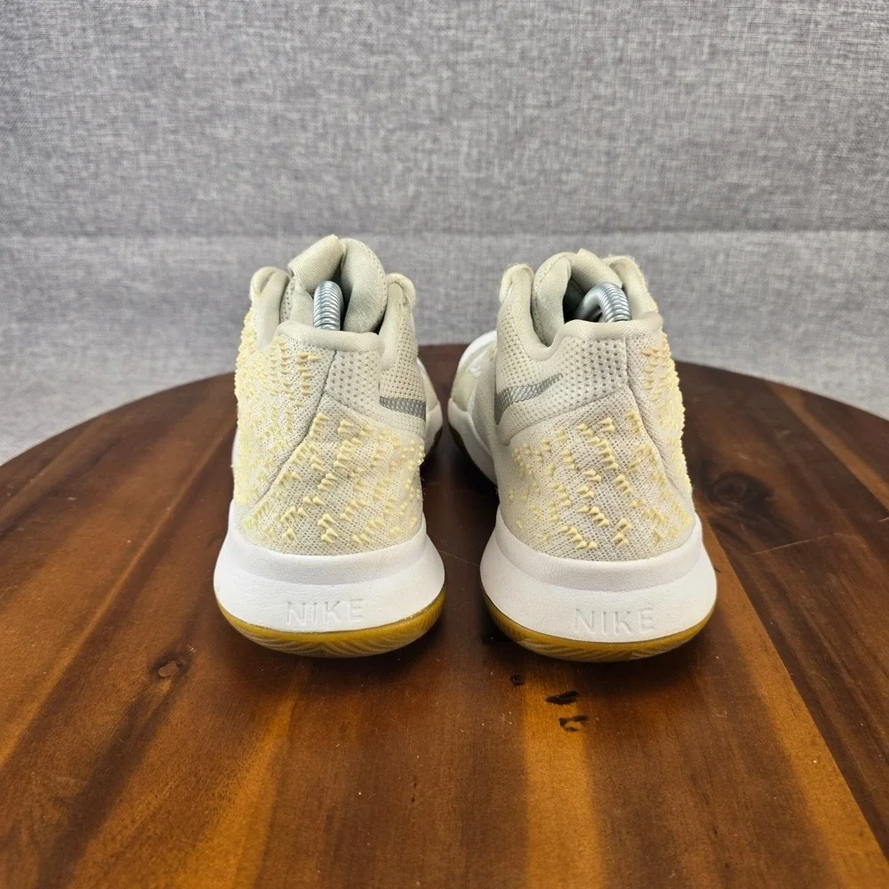 Nike kyrie ivory